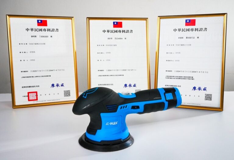 台灣最大汽車美容材料品牌K-WAX的明星商品-KT-Z無線打蠟機，斬獲設計、新型、發明三大專利領先業界。（K-WAX提供）