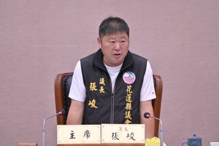 花蓮縣議長張峻。
