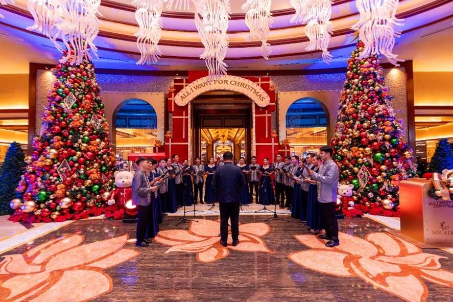 Solaire 揭幕奢華聖誕季，從點燈儀式到節慶饗宴打造最耀眼假期。（圖／文Solaire晨麗娛樂度假城提供）