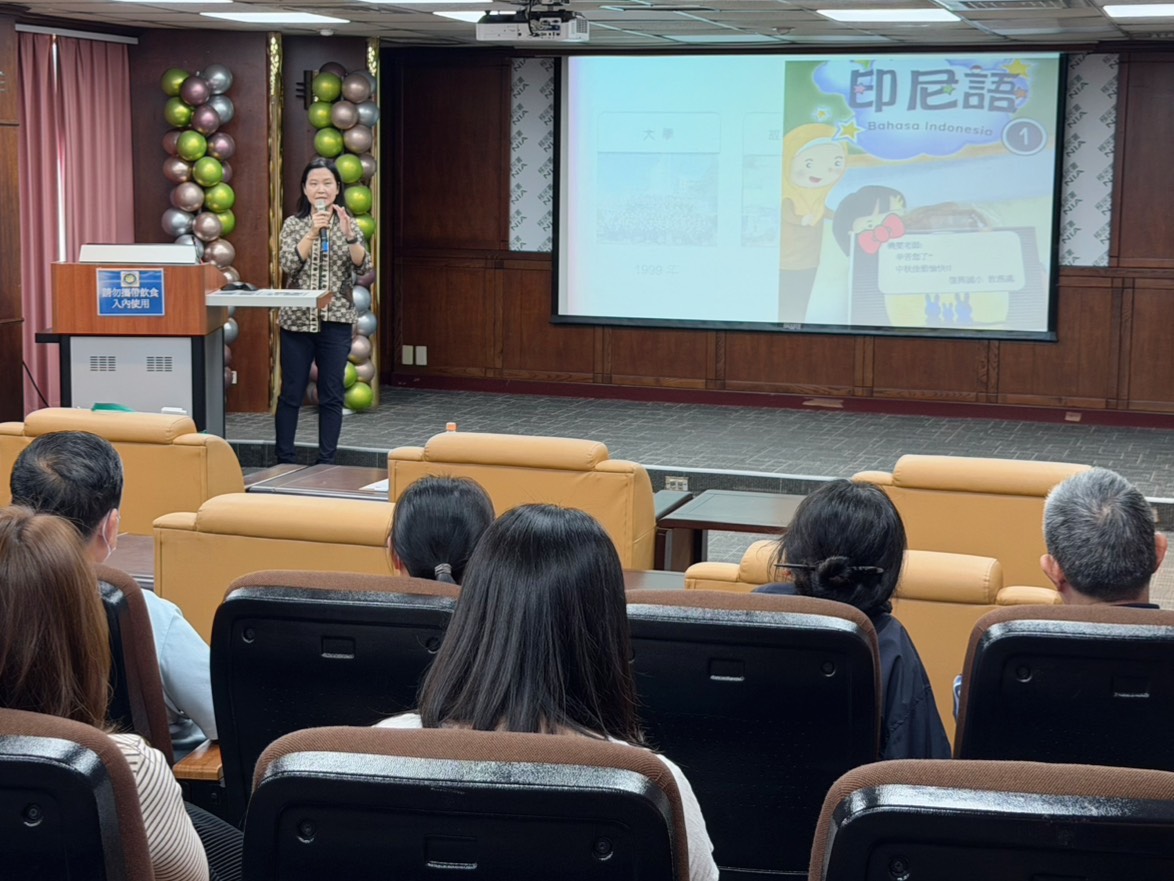 曉雯用印尼語教育滋養許多孩童與傳遞多元文化。