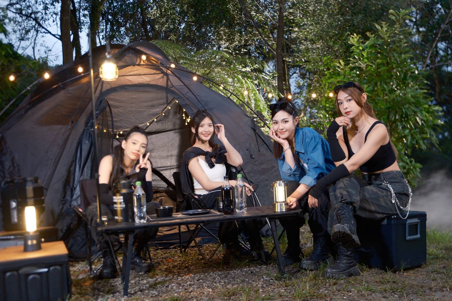 「SVETA心動女孩」為新歌《耍心機》拍攝MV吃盡苦頭。(圖/心動藝能 提供)