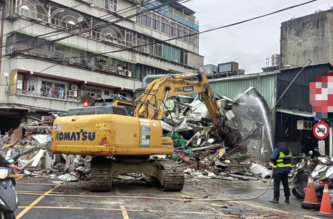 經營色情不改！三重泰式養生館遭公安小組鐵腕拆除 - https://www.watchmedia01.com