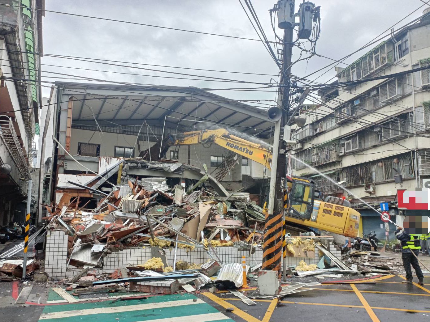 經營色情不改！三重泰式養生館遭公安小組鐵腕拆除 - https://www.watchmedia01.com