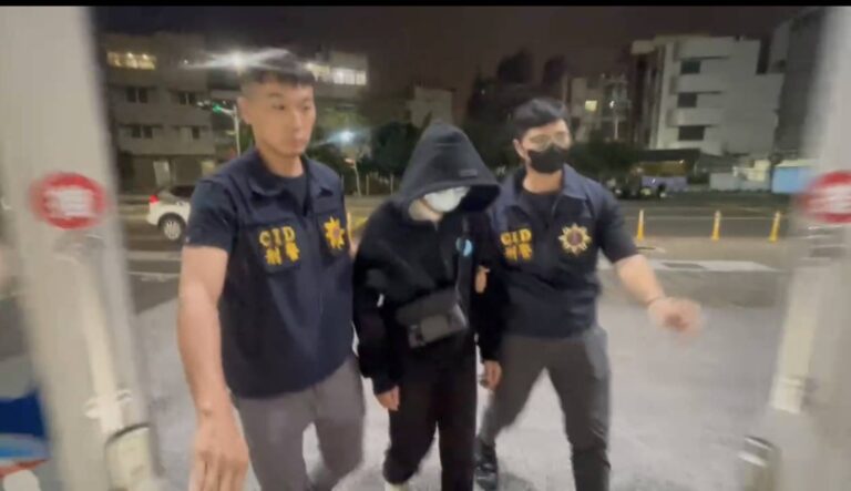 假交友真詐財 一萬元未到手詐騙先上門刑大籲民眾提高警覺 普發現金親領不求人。〈圖/記者蔡宗武翻攝〉