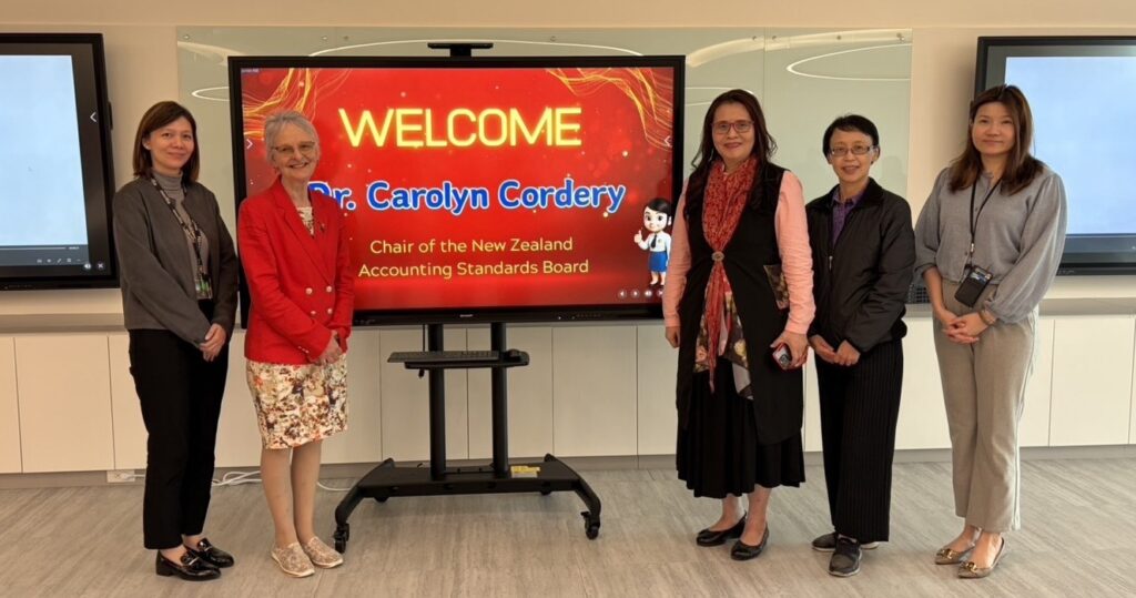 Dr. Cordero與會研基金會主管合照。(會研基金會提供)