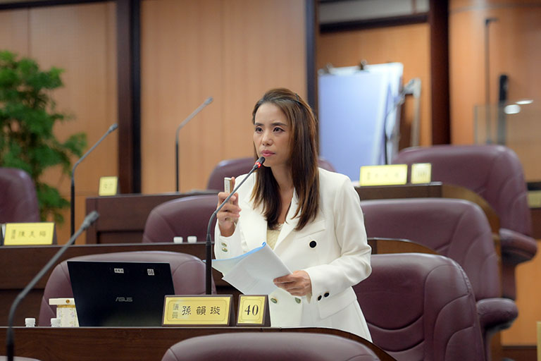 青少年微型電動車事故攀升 孫韻璇議員促修法強化安全管理 - https://www.watchmedia01.com