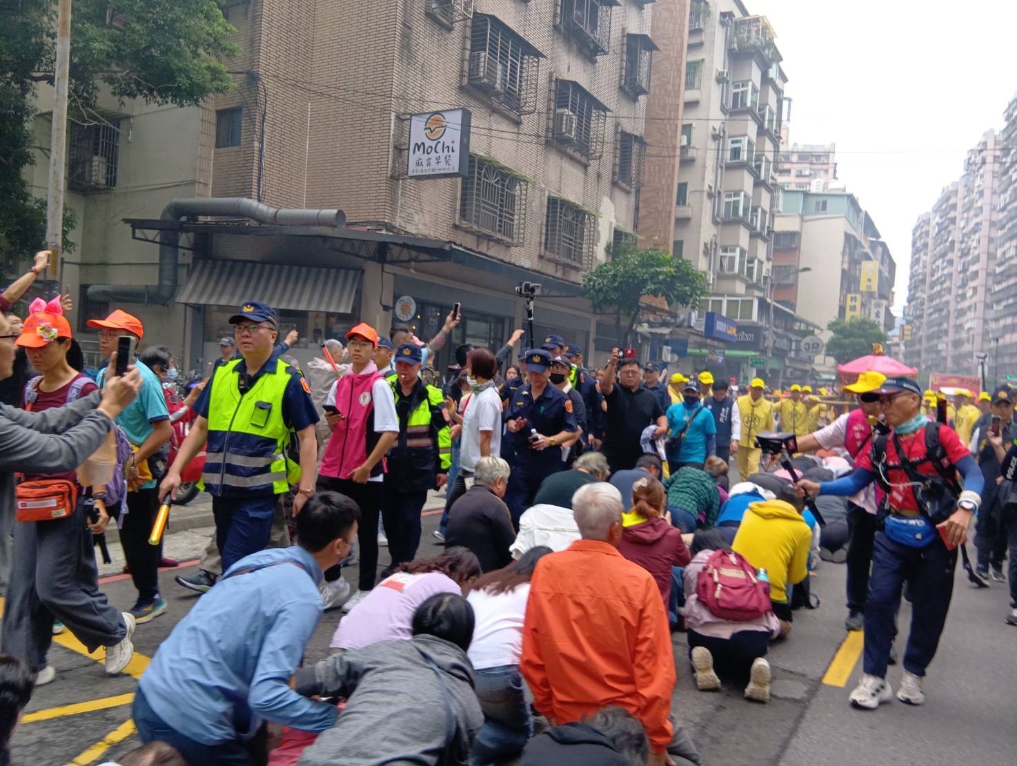 白沙屯媽祖遶境中和盛況空前　中和警全力維安平安落幕 - https://www.watchmedia01.com