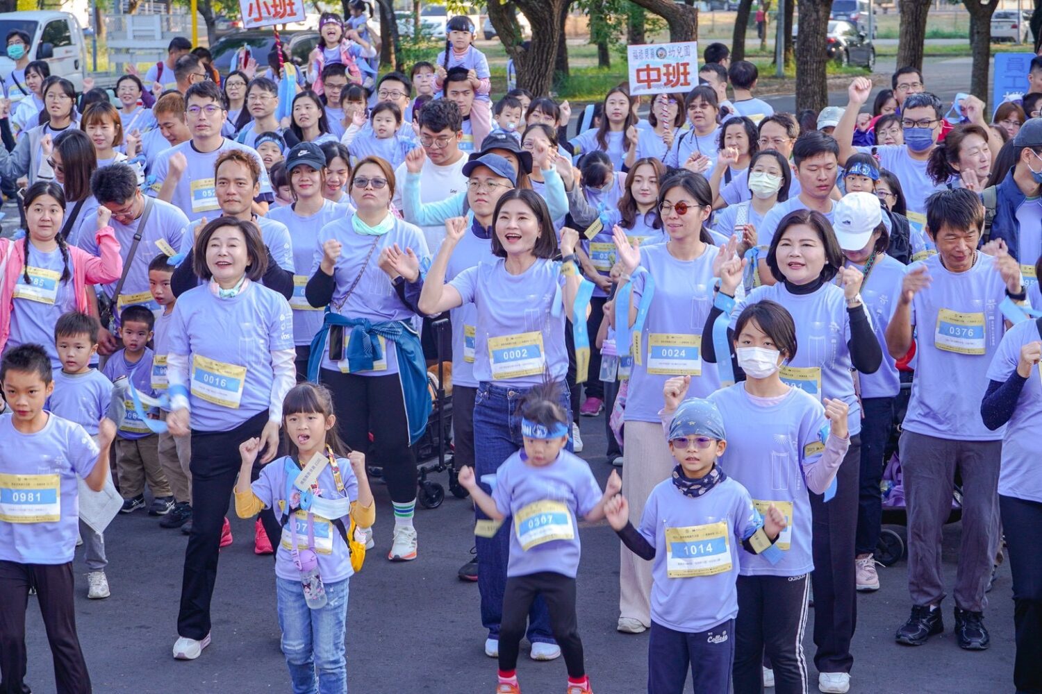 雲林愛閱讀生活節「閱讀路跑」吸引上千民眾熱情參與，以「閱讀不侷限於書本」為核心理念，邀請大家以腳步跑進故事、以眼睛閱讀城市，在運動中感受閱讀的多元樣貌。（圖/沐木品牌整合行銷提供）