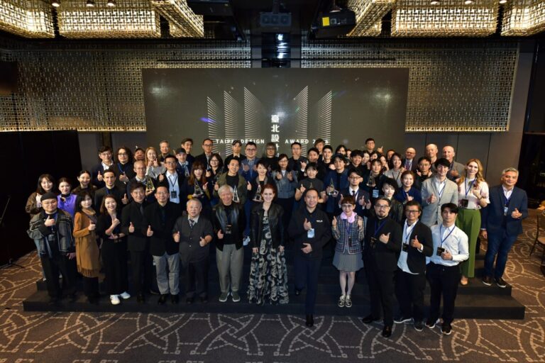 臺北市政府林奕華副市長與全體來賓合影。（圖／主辦單位 提供)