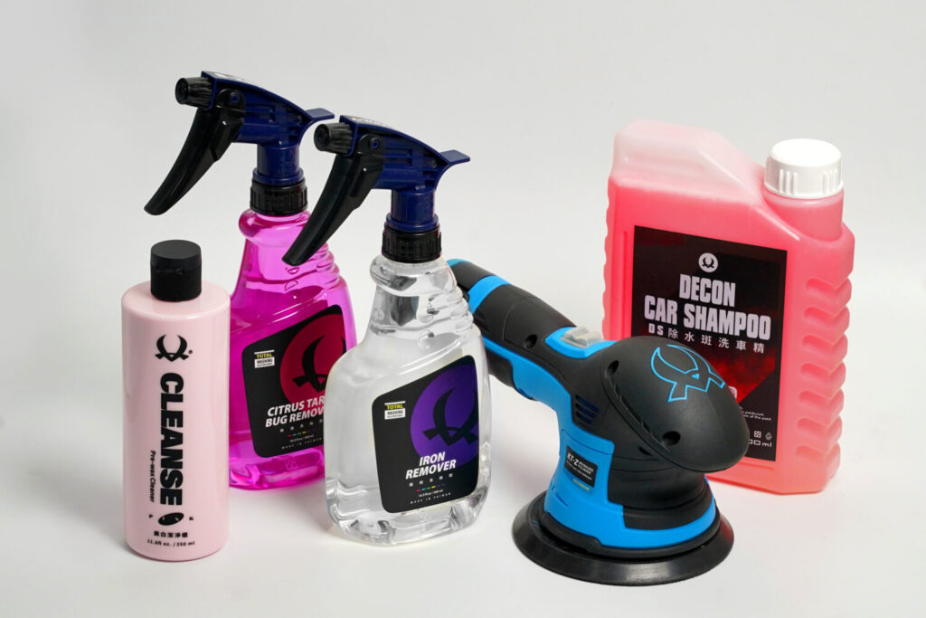 K-WAX 15年自產自銷，研發出多種車用系列保養品DIY洗車神器。（圖／K-WAX提供）