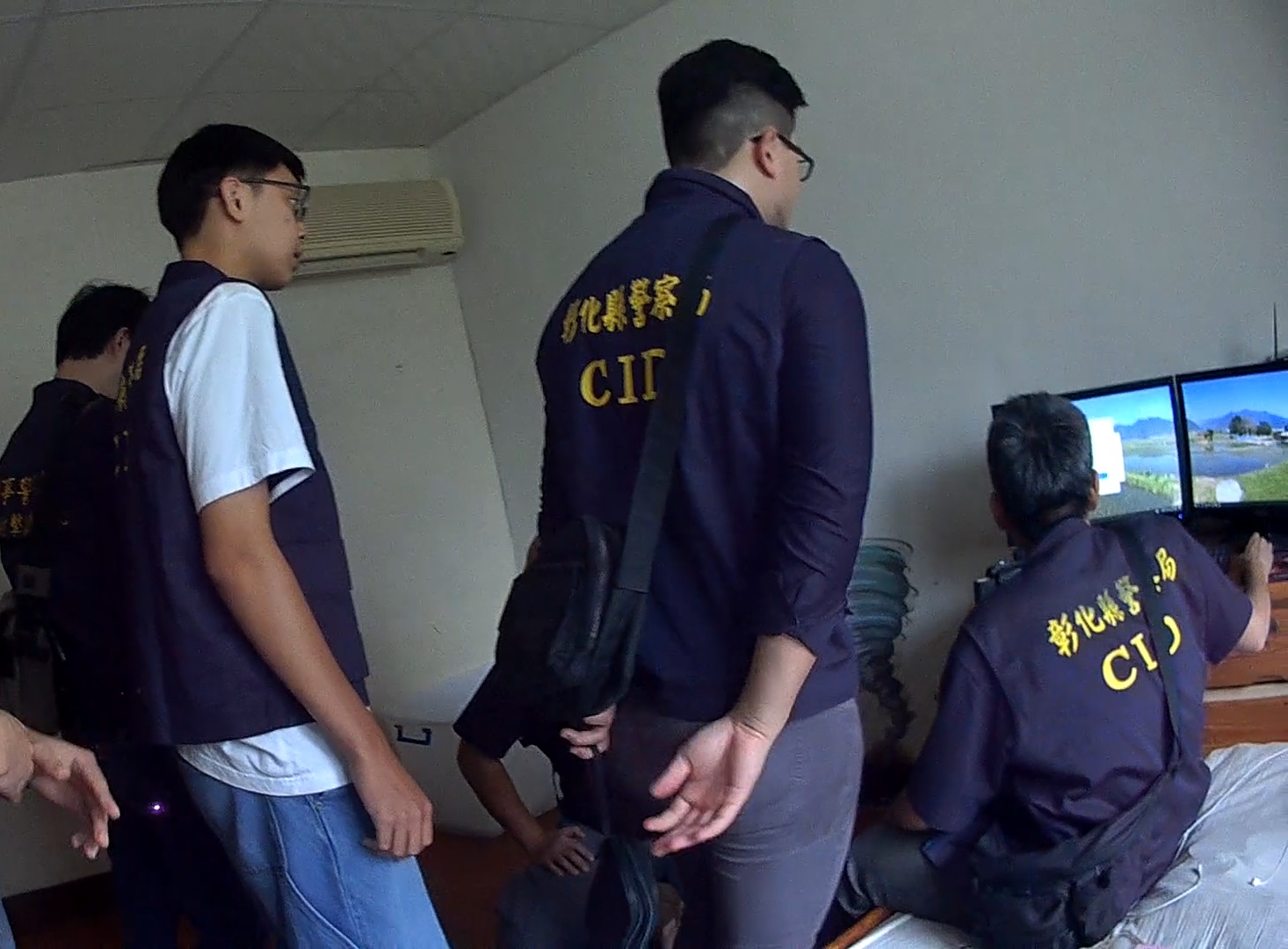 輕鬆工作是假象 詐團養套殺落網 - https://www.watchmedia01.com