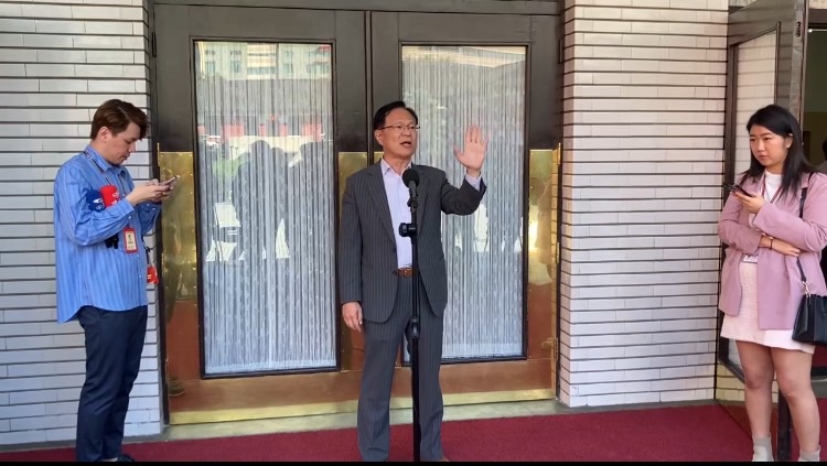 張啟楷公開喊話要求總統賴清德履行競選承諾前往立法院進行國情報告並接受立委詢答。(圖／張啟楷國會辦公室)