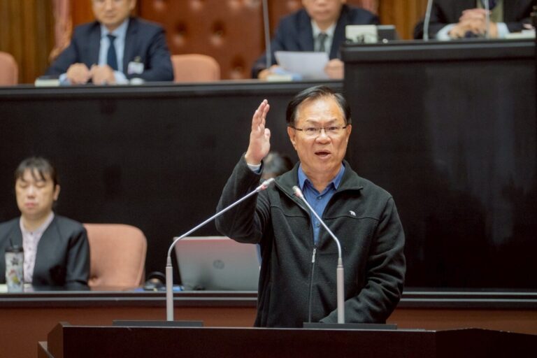 張啓楷表示,川普允許輝達向中國及其他獲准客戶輸出H200,這在全球科技供應鏈中具有重大訊號意義。(圖/張啓楷國會辦公室)