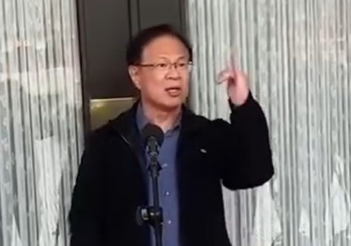 對於行政院大砍嘉義市六十九億元地方補助款，張啓楷第一時間挺身指責民進黨沒有和人民站在一起。（圖／張啓楷國會辦公室）