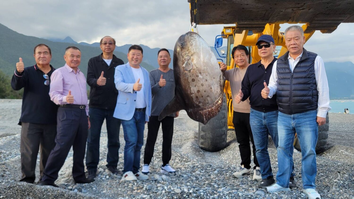 副議長們也參訪了東昌定置漁場,了解傳統漁業如何結合生態教育與觀光體驗,發展為社區特色亮點。(圖/記者 趙靜姸翻攝)