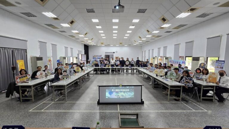 第一分局邀集轄內旅宿業者舉辦防詐座談會，透過實務交流成立防詐通報群組，強化旅宿場域識詐能力，守護臺中觀光安全。（圖／記者林家嘉翻攝）