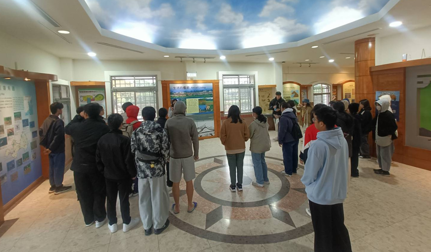 金門大學都景系參訪金門雙鯉濕地自然中心〡陳彙瑜教授帶領學生現地場域設計學習 - https://www.watchmedia01.com