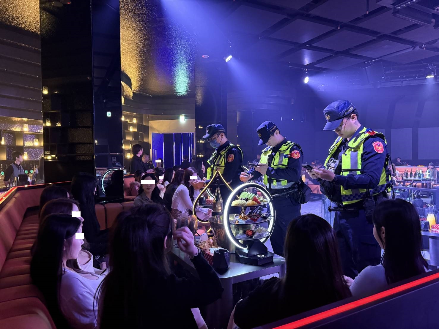 「警察就在身邊!」中市警擴大臨檢展現維安決心 - https://www.watchmedia01.com