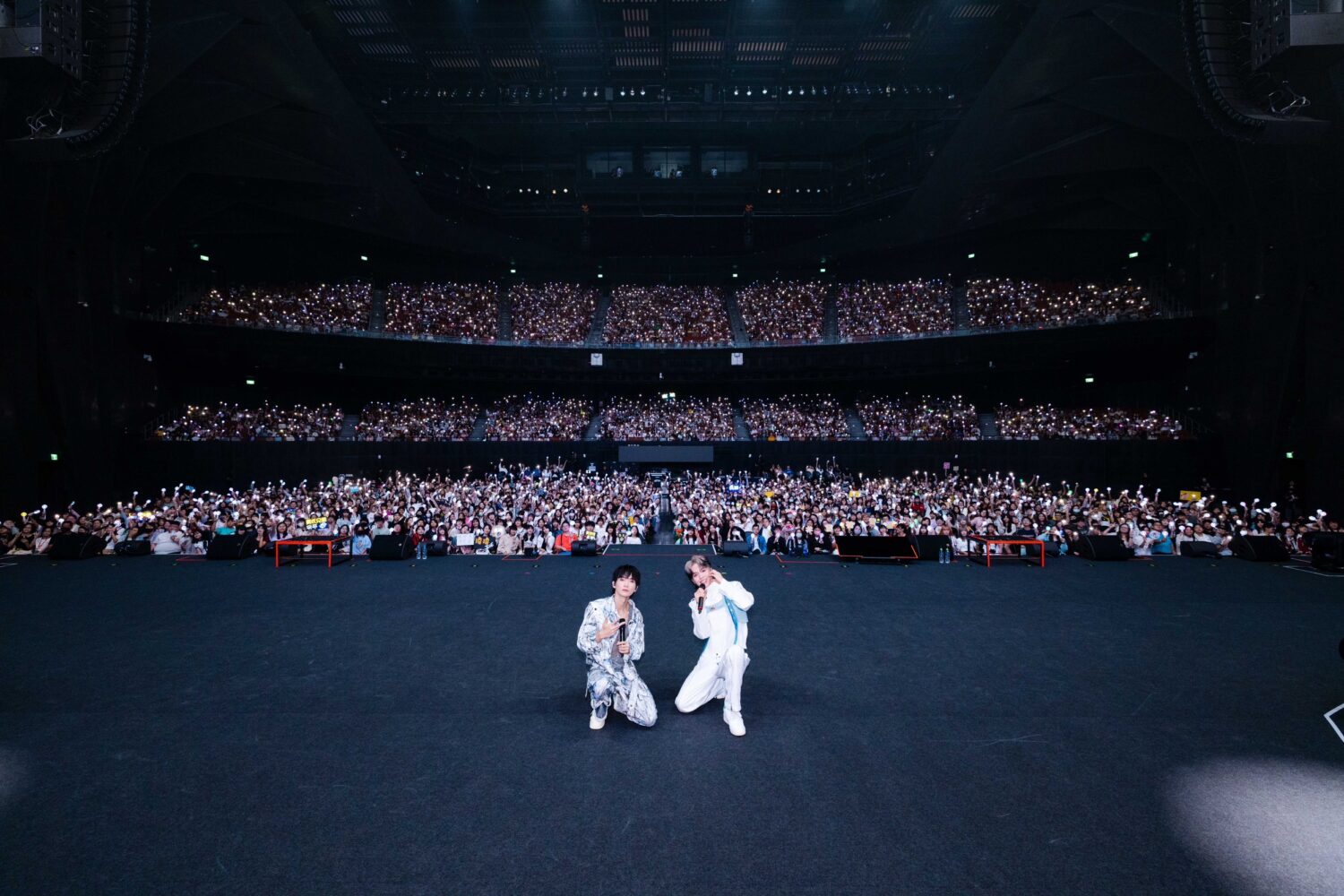 黃氏兄弟今年七月在北流舉辦專場演唱會，超過4,000名觀眾到場；跨年夜又將首辦跨年演唱會。(圖/PressPlay 提供)