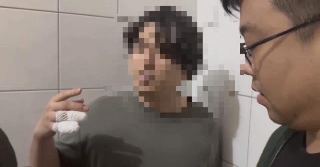 警方於三重區查獲吳嫌。(記者徐煜勝翻攝)