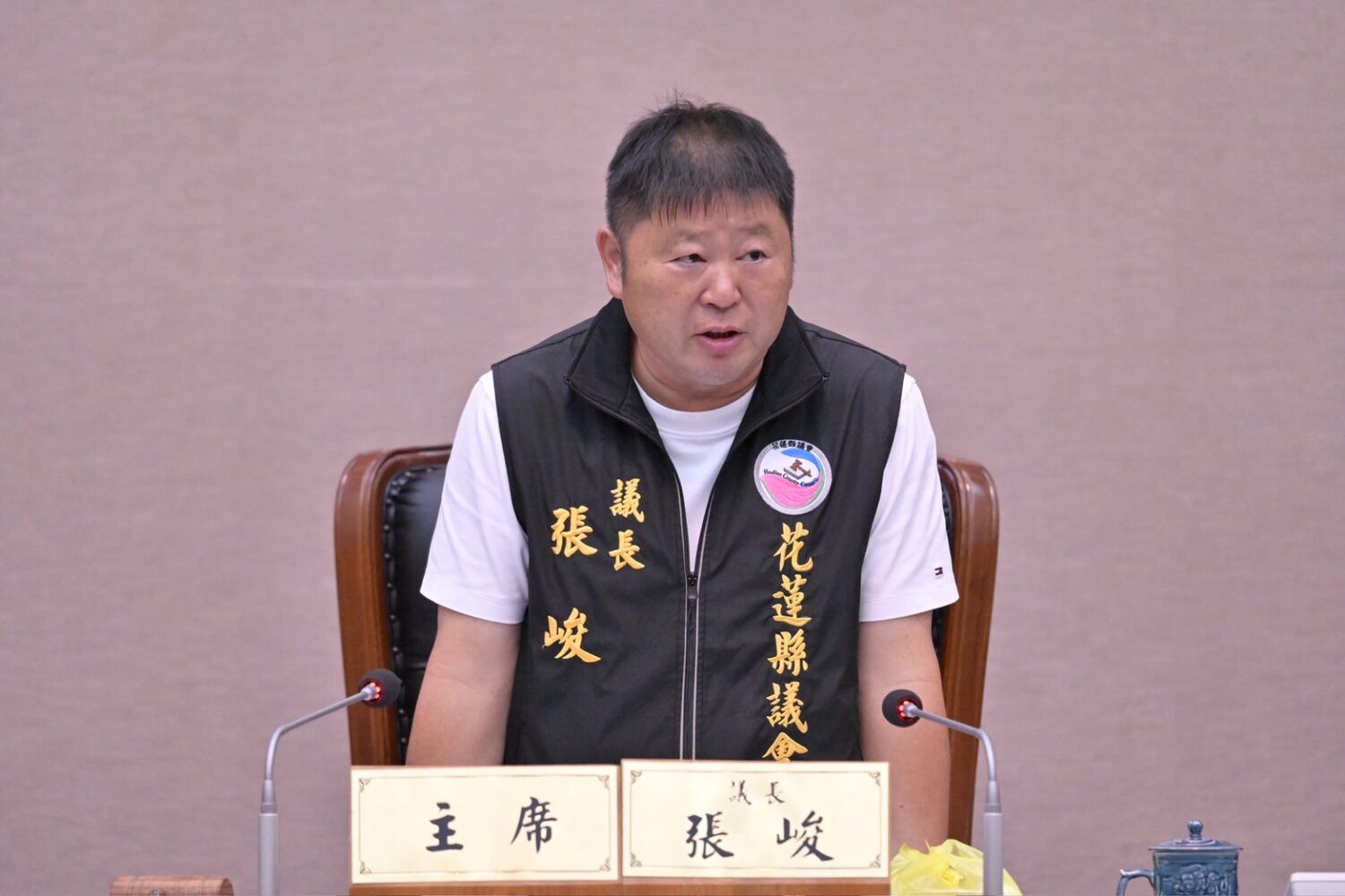 張峻強調,議會監督不應被簡化為政治對立。(圖/記者 趙靜姸翻攝)