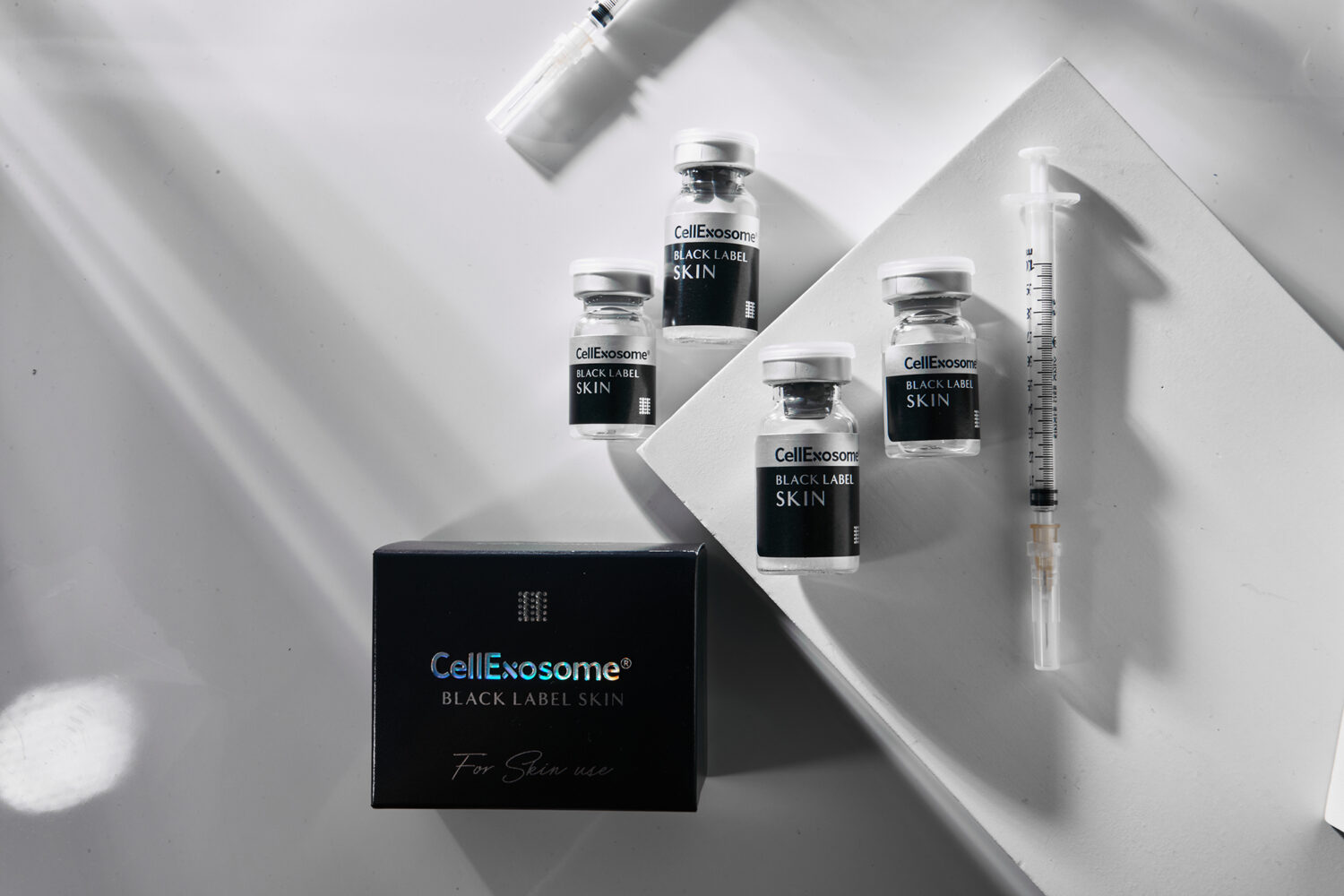 再生王代理韓國ABio materials 奧泌黑標御肌凍晶BLACK LABEL SKIN。（圖／再生王醫學科技提供）