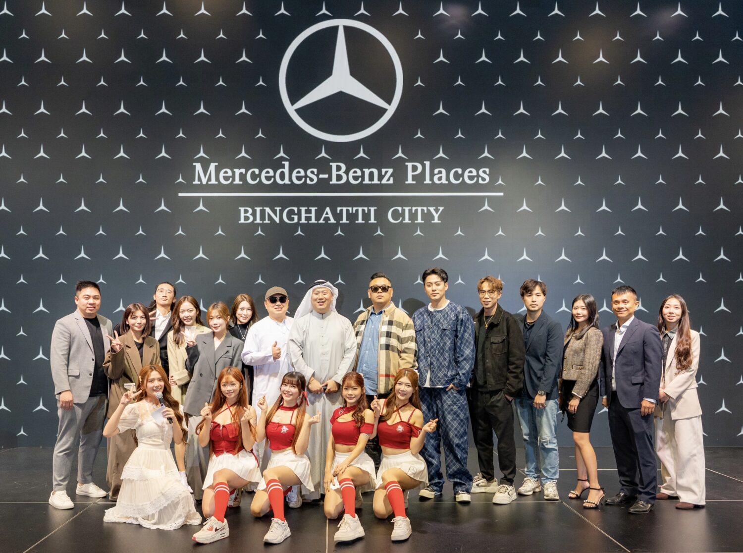德國百年汽車品牌 Mercedes-Benz攜手杜拜開發商 Binghatti，推出全球首座賓士造鎮計畫，由大囍聚集團/35線上賞屋全台首發。(圖/大囍聚集團  提供)