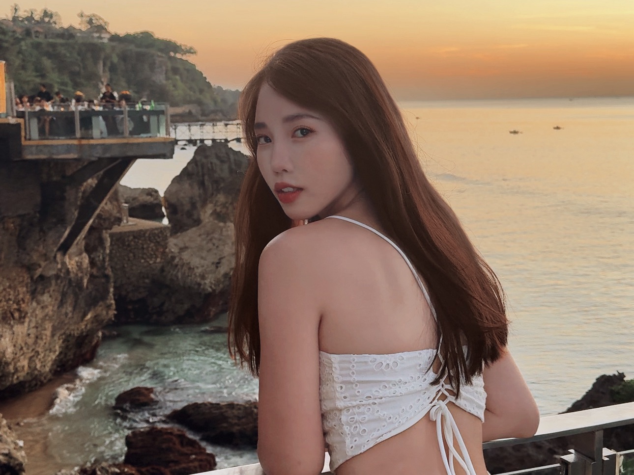 咪妃去年業配大爆發，還受邀到日本騎重機，赴泰國、峇里島出遊。(圖/咪妃KIDS 提供)