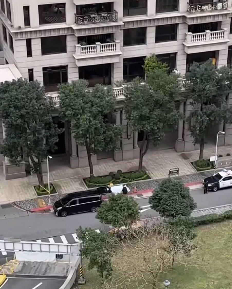 桃園藝文特區大樓發生墜樓意外。（圖/翻攝網路）