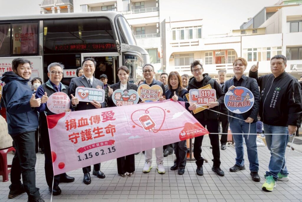 高虹安市長感謝新竹捐血中心及各熱心公益團體，響應捐血輸愛心。（圖/記者黃溎芬翻攝）