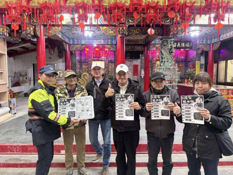 八斗子分駐所於轄內進行防竊宣導。(圖／記者薛秀蓮 翻攝)