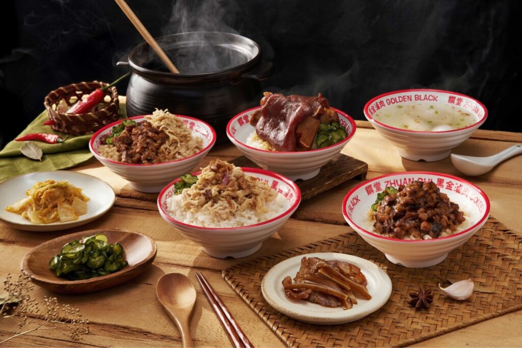 饌堂雙連店讓台灣小吃的特色名揚海外。（圖／饌堂黑金滷肉飯雙連店提供）