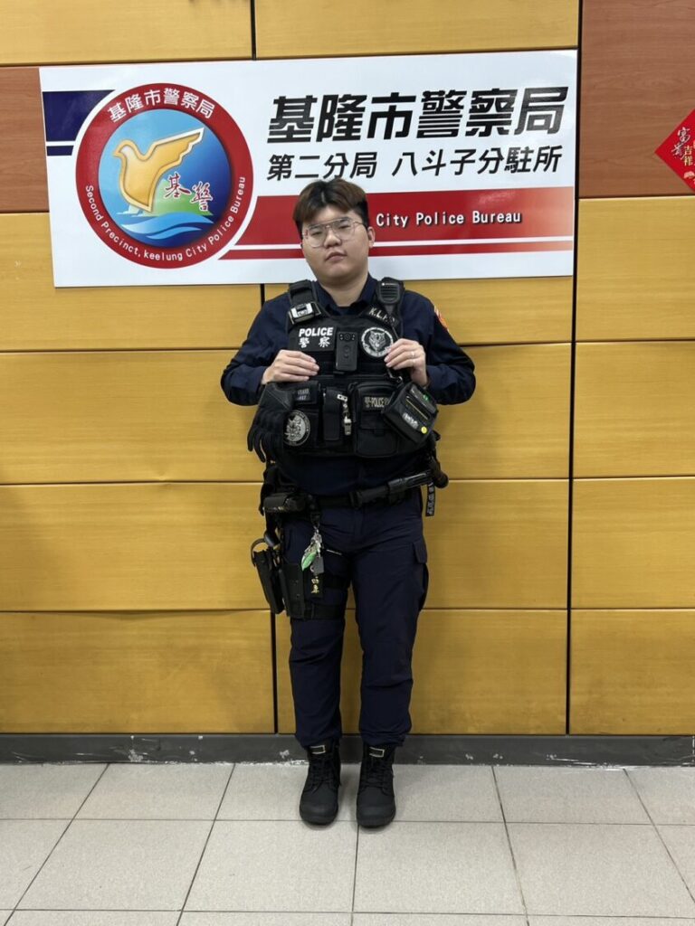 第二分局八斗子分駐所警員胡品宏。(圖／記者薛秀蓮 翻攝)
