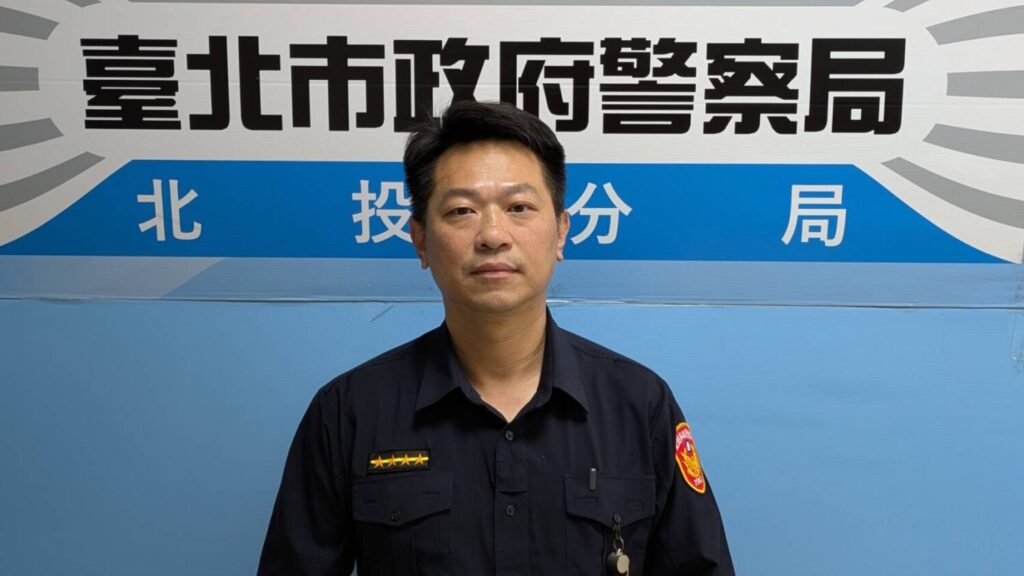 北投分局光明所巡佐黃國欽說明。(圖／記者薛秀蓮 翻攝)