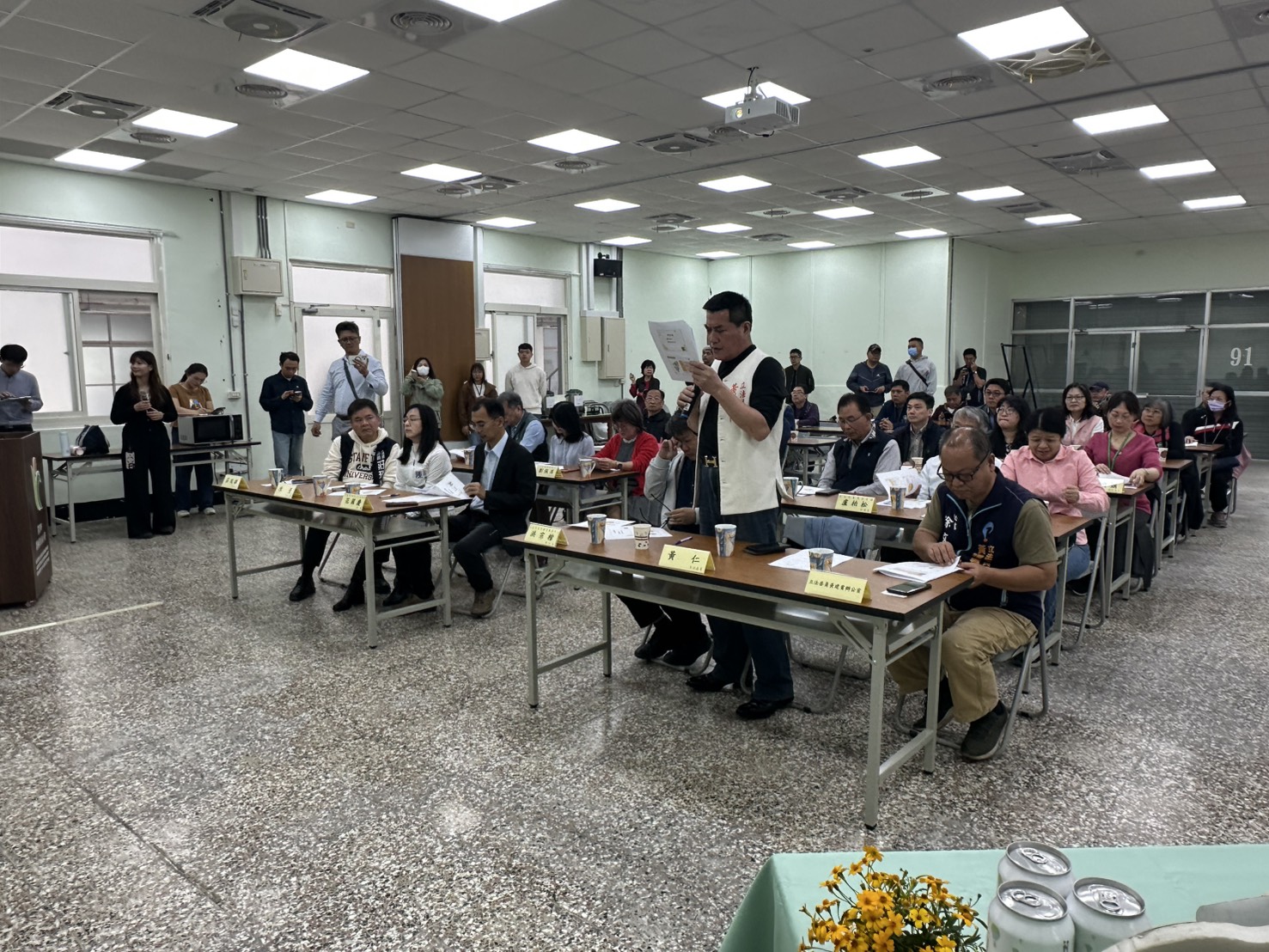 「鳳梨釋迦加工加值產業點『釋』成金」記者會匯集產官學及產業代表出席。(圖∖記者翻攝)