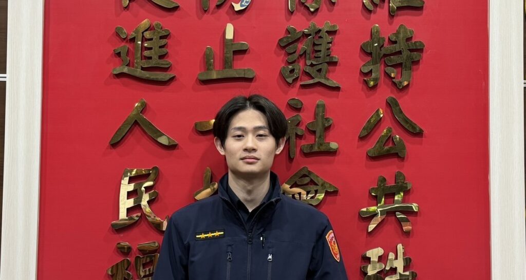 萬華分局西門町派出所警員蔡昀佐。（圖／記者 趙靜姸翻攝）