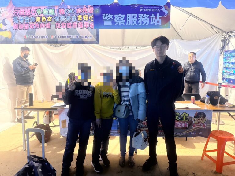 民眾對警方積極為民服務的效率再三稱謝。（記者李健興翻攝）