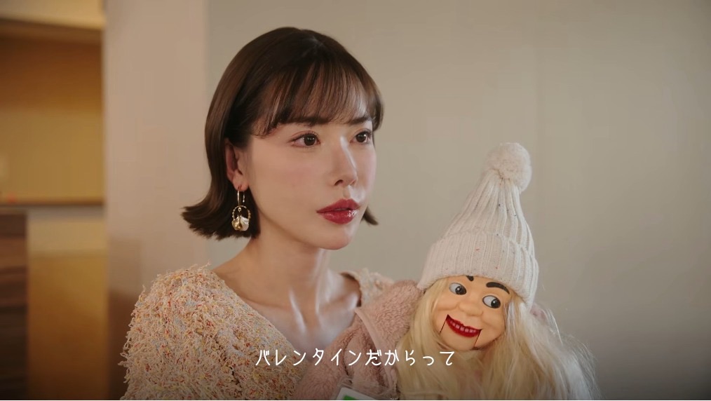 邀請深田詠美合作日式幽默短劇。(圖/業者 提供)