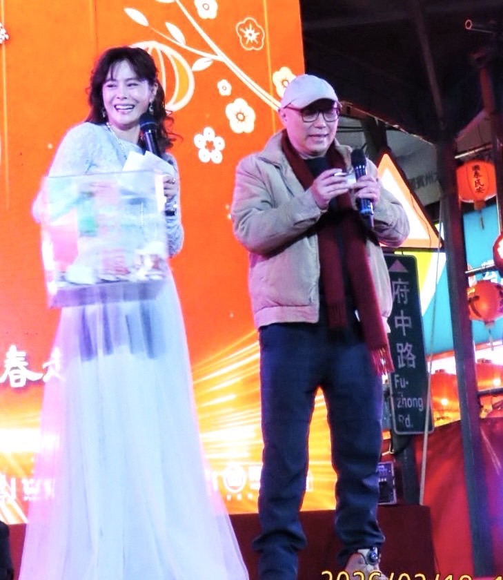 金鐘、金馬、金曲藝人年節期間在板橋慈惠宮一次集滿！(圖/鳳凰藝能 提供)