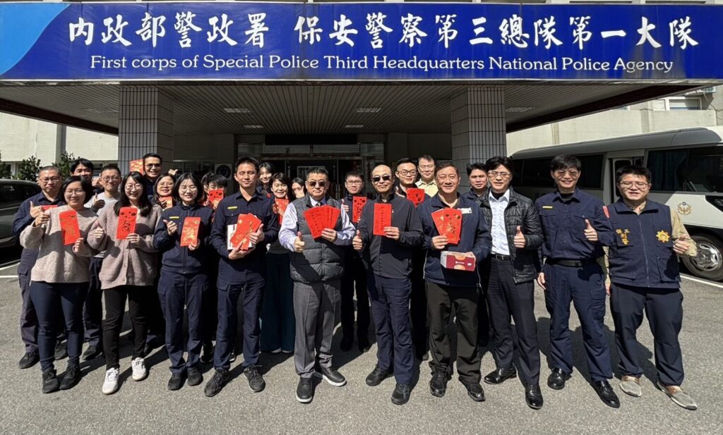 保三總隊長周煥興前往第一大隊慰問。（記者徐煜勝翻攝）