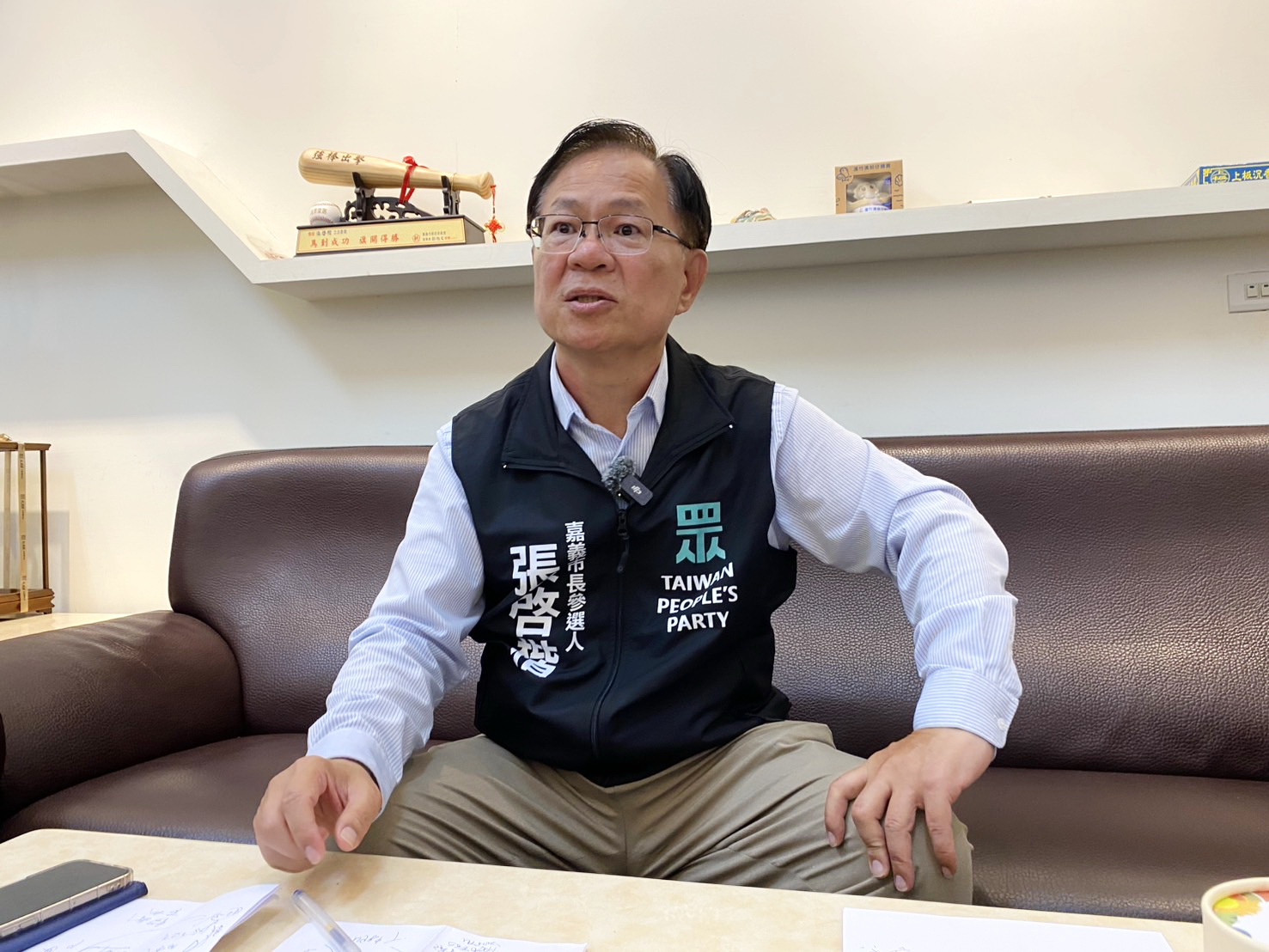 張啓楷強調，他相信這一次理由不足的重判柯文哲，會引起不少民眾的疑慮和抗議，國民黨嘉義市黨部黨工必然心有所感，感同身受。(圖／民眾黨嘉義黨部)