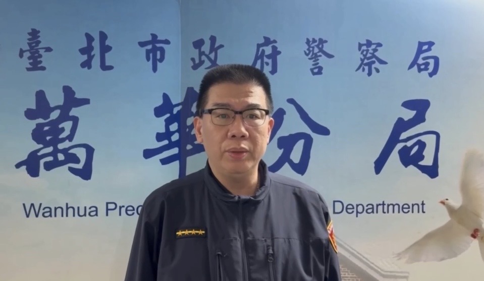 萬華分局西門町派出所副所長許福和案情說明。（圖／記者 趙靜姸翻攝）
