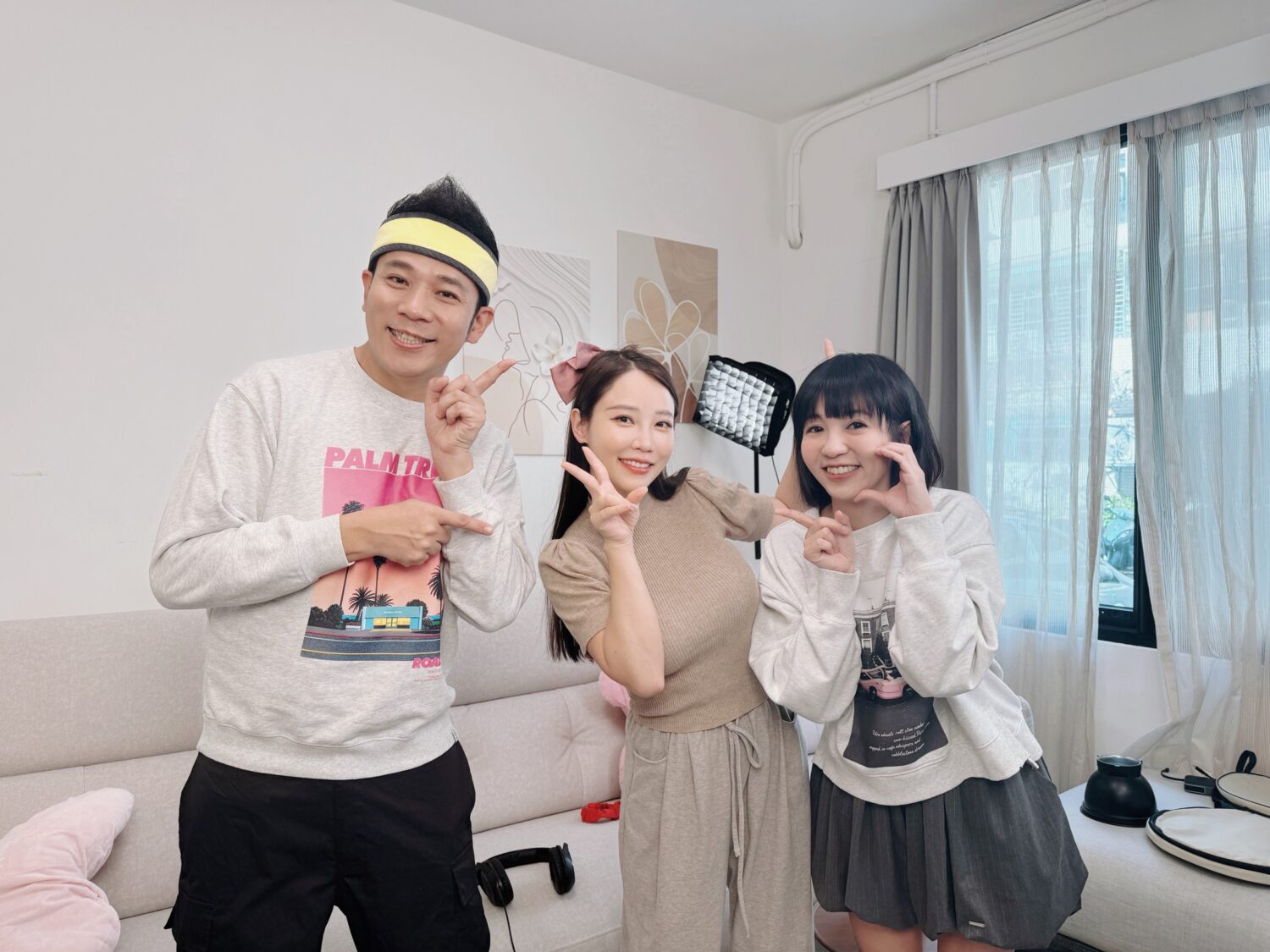 「香草CP」香蕉哥哥、草莓姐姐結婚8年，上「咪妃KIDS」PODCAST節目，仍像一對熱戀的情人。(圖/咪妃KIDS 提供)