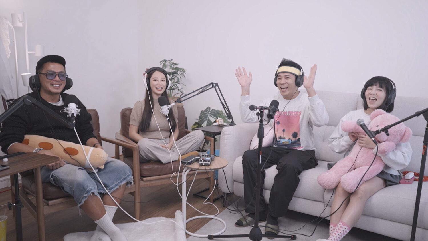咪妃越來越漂亮，「咪妃KIDS」PODCAST節目又衝上了熱榜第三名。(圖/咪妃KIDS 提供)