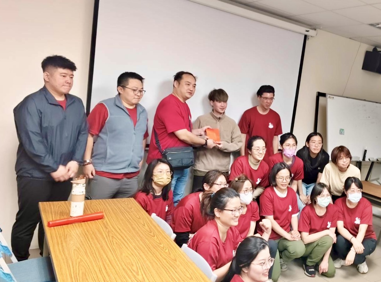 曾制止持刀男受矚目「陳勇正受邀台南消防局義消高救隊開講」防身應變
