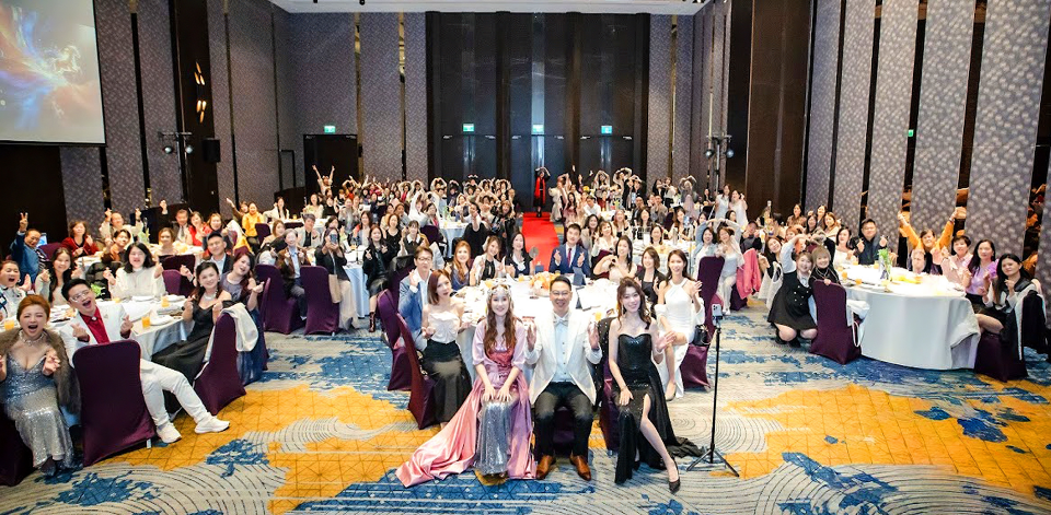 飛騰伊果年度春酒盛典，以「龍騰億航，勢領全球」為主題。(圖／飛騰伊果 提供)