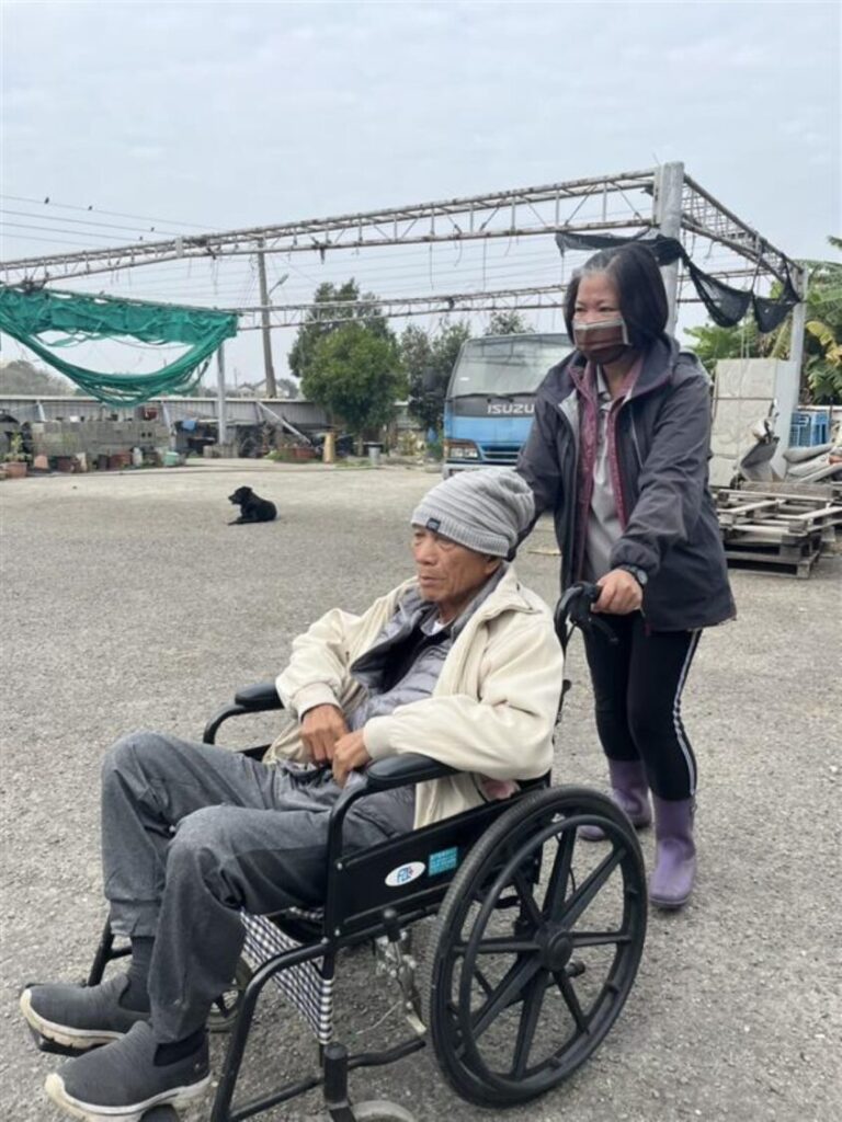 偏鄉女性常因資源匱乏與多重角色重擔，遺落了屬於自己的幸福。（圖／介惠社會福利慈善基金會 提供）