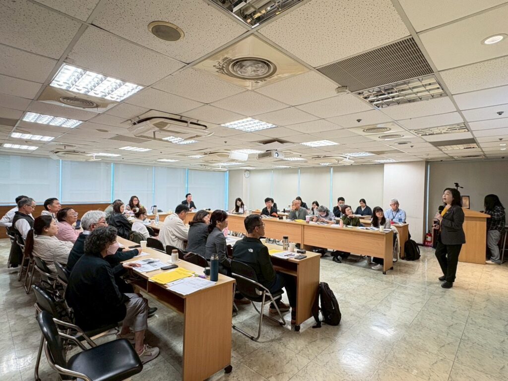 「永續與揭露的法律責任：董事與監察人的關鍵概念」研討會全體合影。(會研基金會提供)