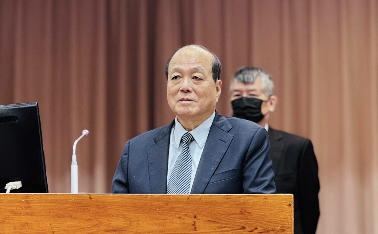 核安會主委陳明真今受邀至教育及文化委員會發表「我國海域放射性物質監測執行現況及未來因應作為」專案報告並備詢。(圖／葛如鈞國會辦公室)