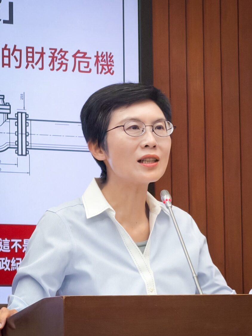 林岱樺強調，降漏2.22%可年省5,910萬噸水，具重大公共效益，但計畫內部報酬率為負、回收期長達42年，不應由台水獨自承擔。(圖／林岱樺國會辦公室)